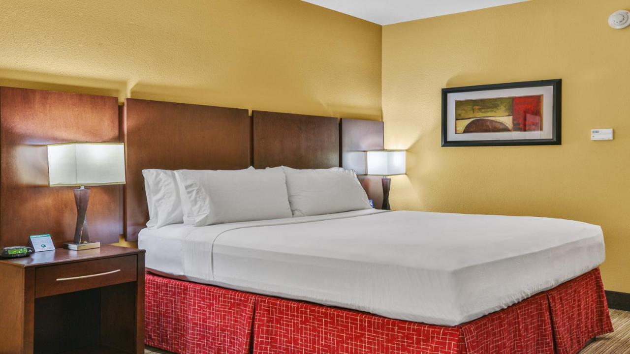 Holiday Inn Express & Suites Houston South - Near Pearland By Ihg Bagian luar foto